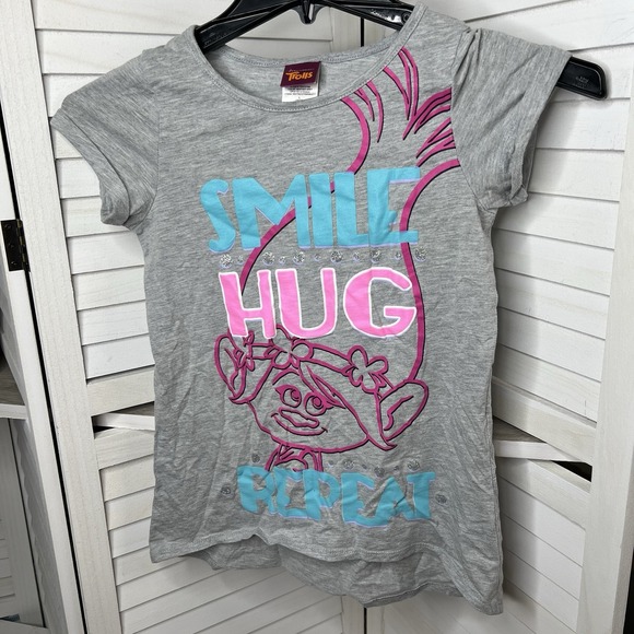Dreamworks Other - Dreamworks Trolls Girls T-shit Poppy‎ Smile Hug Repeat Gray Size Large 10/12 EUC